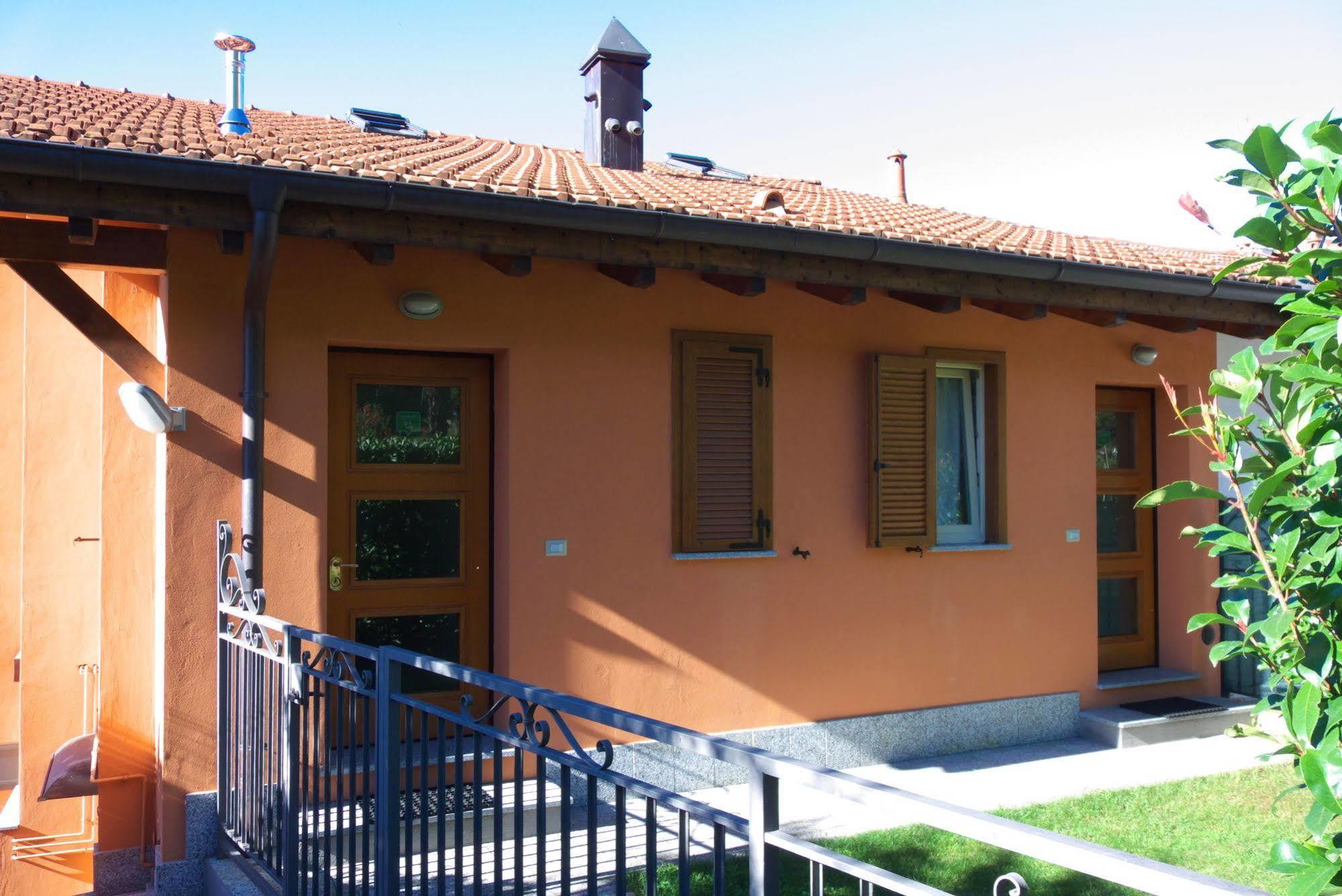 Appartement Nina & Berto à Verbania Extérieur photo