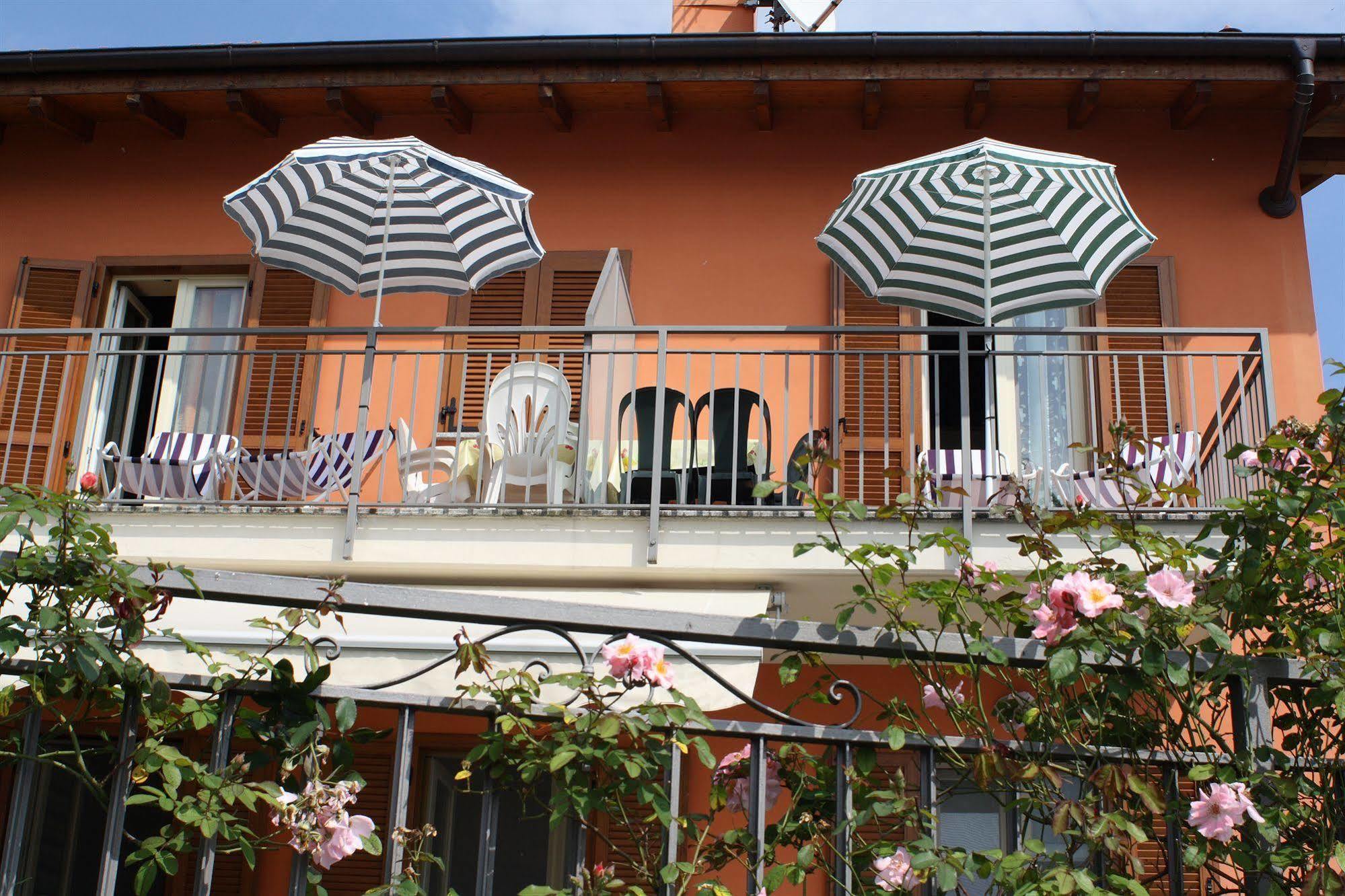 Appartement Nina & Berto à Verbania Extérieur photo