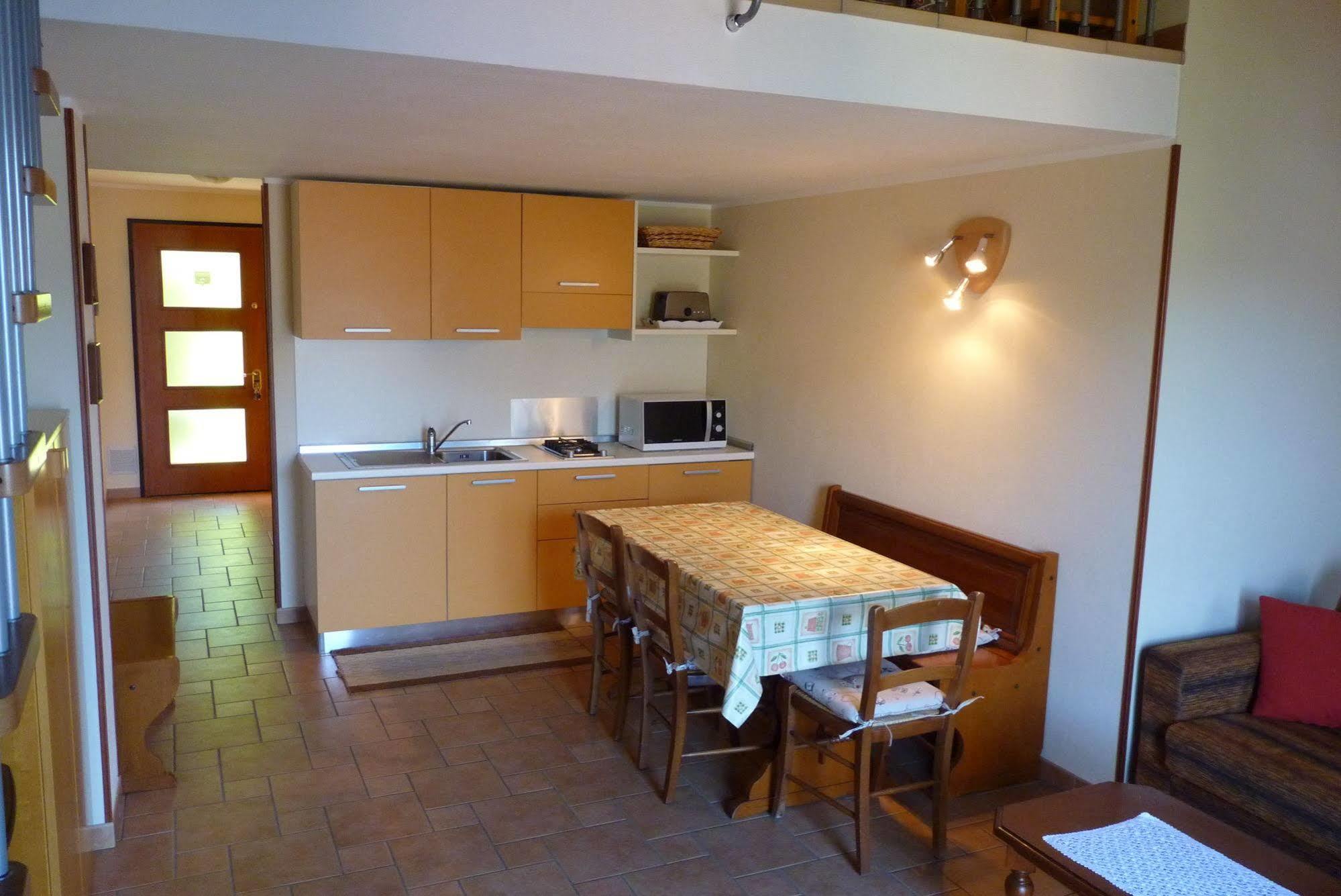 Appartement Nina & Berto à Verbania Extérieur photo